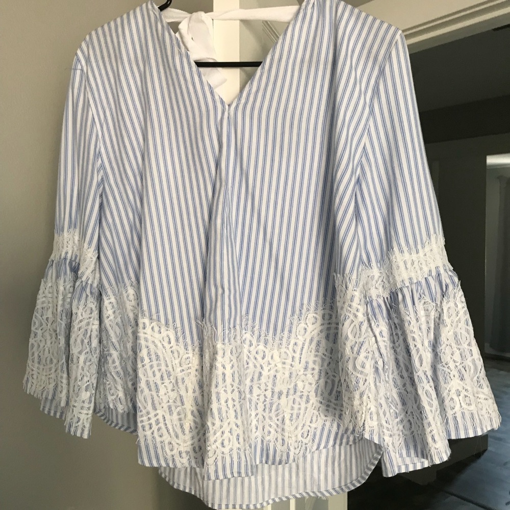 Zara bell sleeve shirt (NEW)